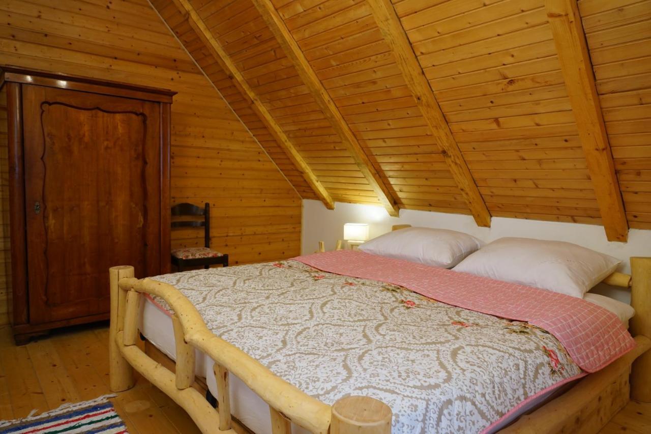 Plitvice Cottage Iggy Plitvicka Jezera Exterior photo